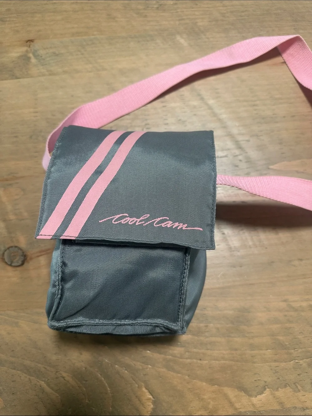 Polaroid Cool Cam 600 Instant Camera — Pink and Gray